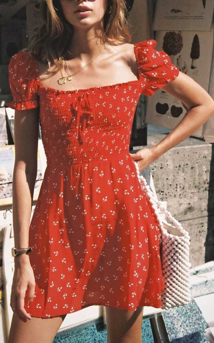 25 Eco-Friendly Red Dresses That You&#39;ll Love