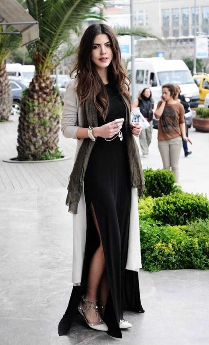 25 Ways to Wear Maxi Dress in Winter