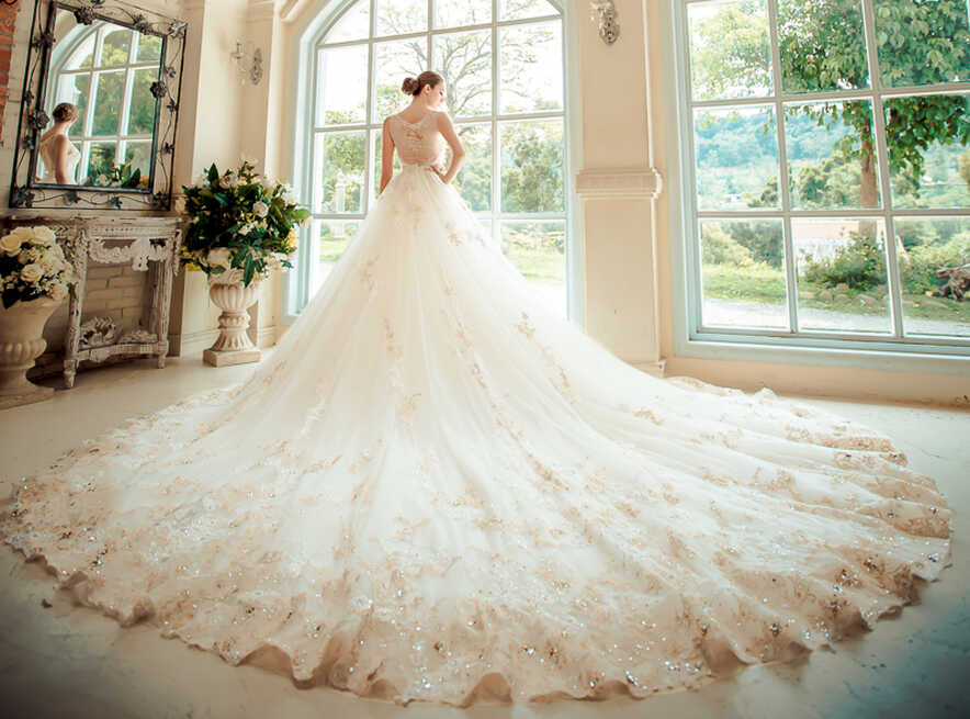 27 Oh-So-Dreamy Wedding Dresses Every Girl Will Love! - Praise Wedding