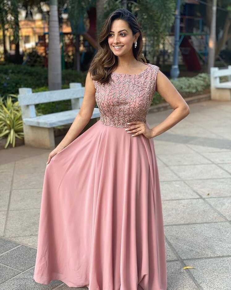 30+ Bridesmaid Dress Ideas To Steal From TV Celebs