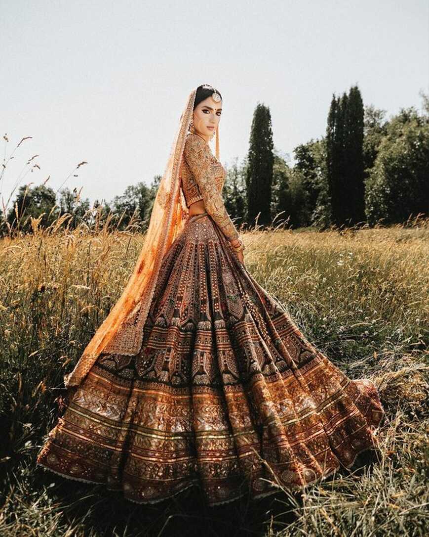 30+ Lehenga Colour Combinations for Brides that are Going to Rule ...