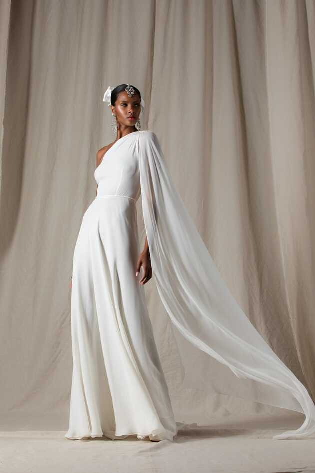 38 Wow-Factor Wedding Dresses from the 2022 Collections