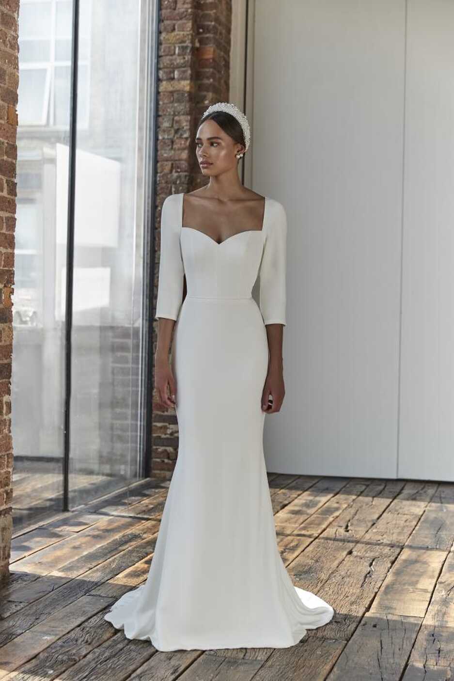 4 Wedding Dresses for the Sleek Modern Bride - Sassi Holford