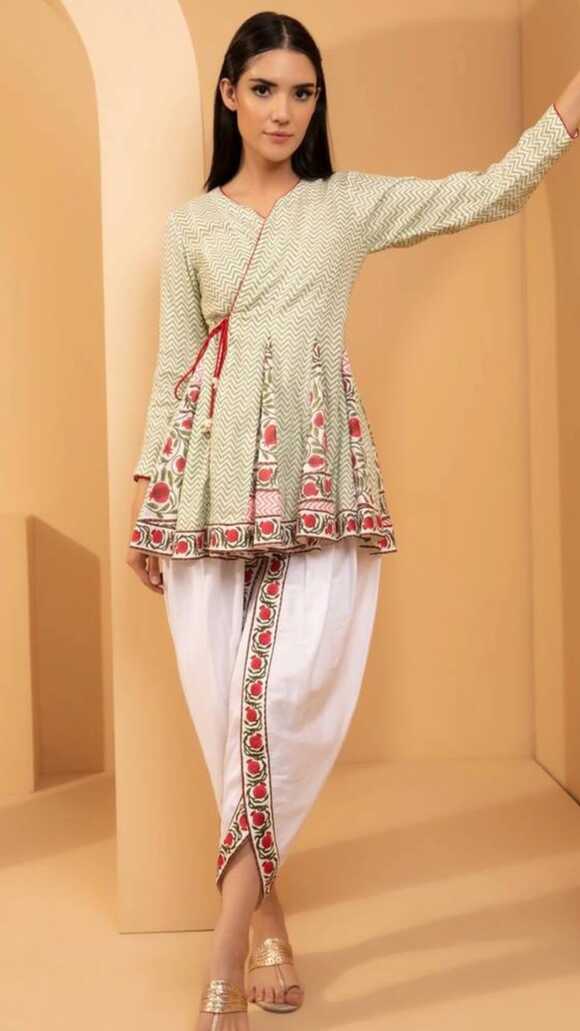 5 Stylish Kurti Designs: Look Fashionable in Hot Summer - Mirraw Luxe