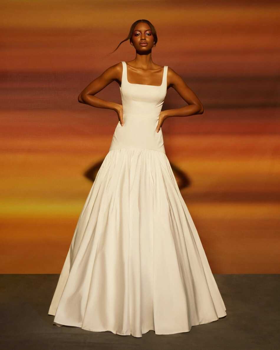 5 Wedding Dress Trends From Fall 2023 Bridal Fashion Week to Know