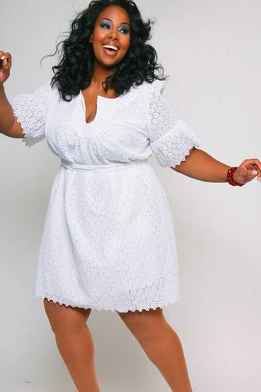 5 ways to wear a white plus size dress that you will love