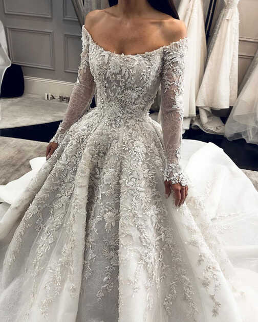 50 Breathtaking Wedding Dresses in 2022 : Off The Shoulder Long ...