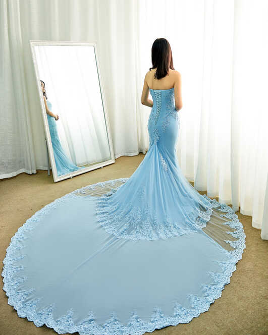 6 Fantastic Blue Wedding Dresses for a Romantic Celebration ...