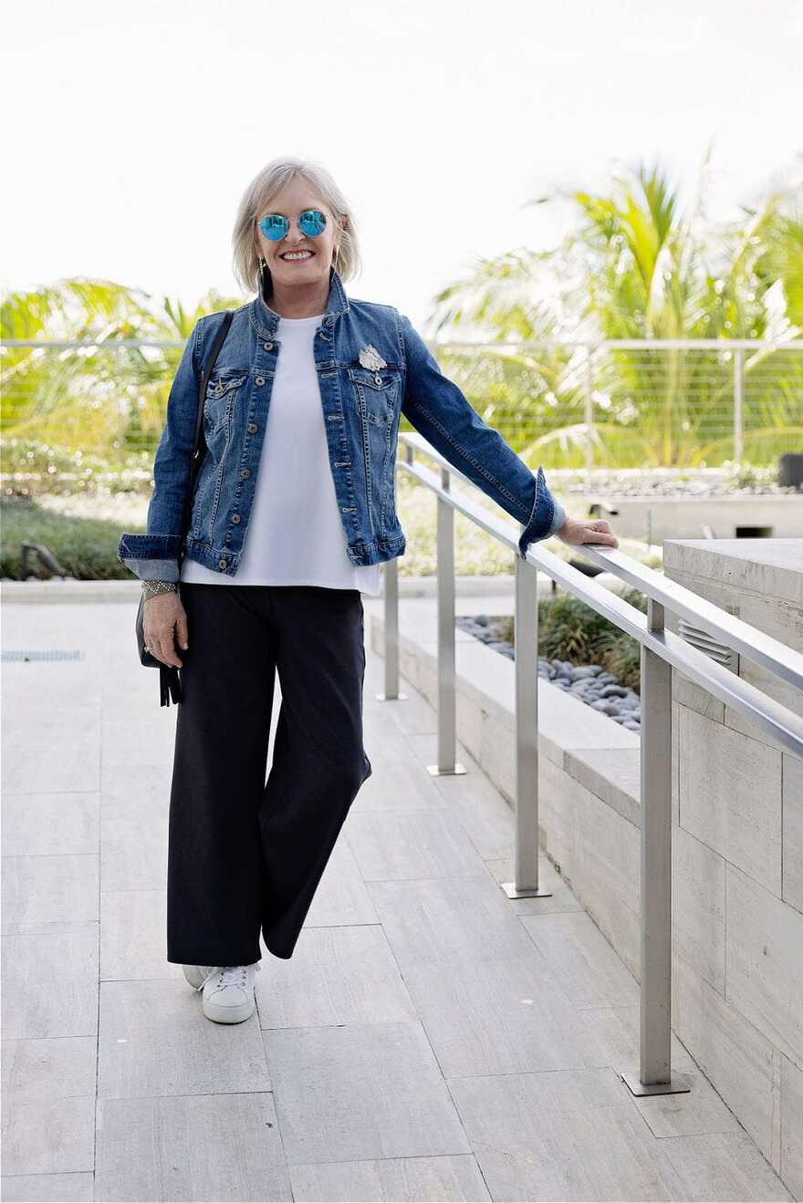 9 Fashion Mistakes That Make You Look Older - A Well Styled Life®