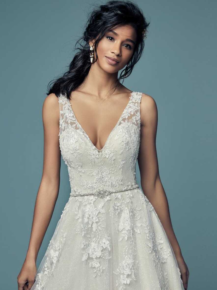 9 Short Wedding Dresses for Your Minimony - Love Maggie