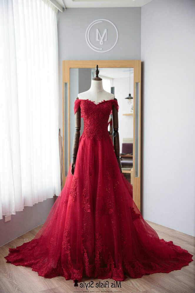 A line Off Shoulder Sleeve Deep Red Lace Wedding Dress – misaislestyle