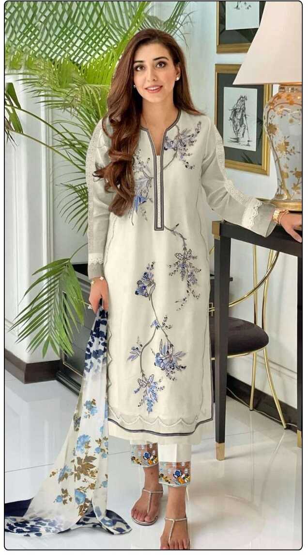 AARSH 025 E DESIGNER PAKISTANI KURTI WITH PRICE