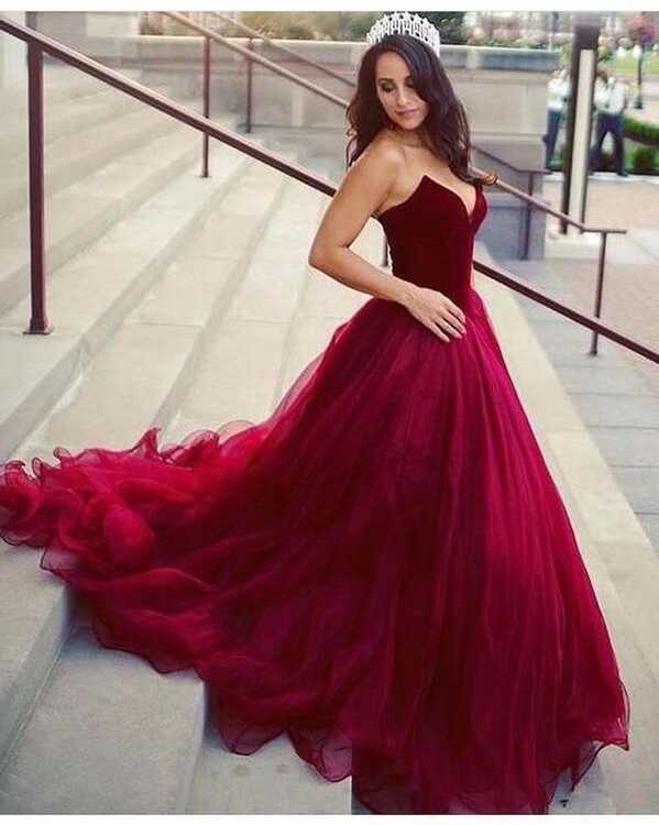 Absolute Red Gown