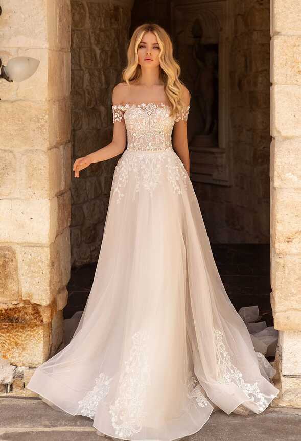 Aline Lace Wedding Dress | Wedding Dress Sale | Only £650