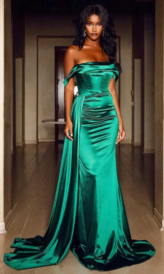 Anastasia Corset Gown w/ Sash- Emerald | Emerald green prom dress ...