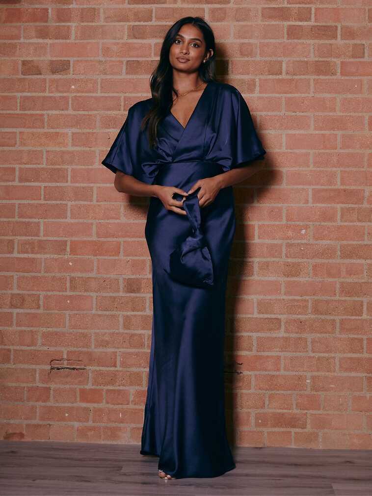 Angel Sleeve Maxi Satin Dress / Navy – Style Cheat