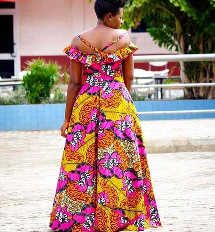 Ankara summer wear. Kintenge for summer. African print maxi dress ...