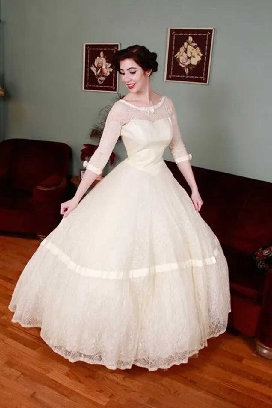 As Is Royal Wedding Gown 1950&#39;s Long Sleeve Lace Vintage Pinup | eBay