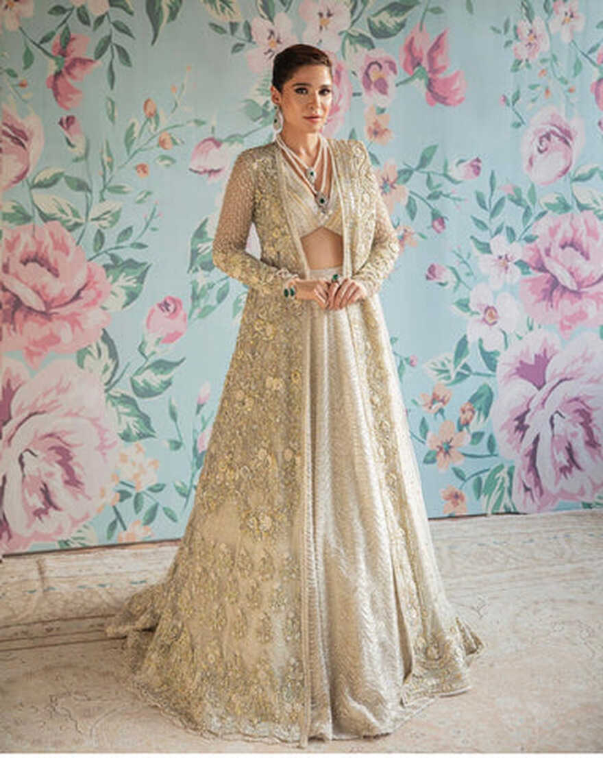 BRIDAL LEHENGA UK | PAKISTANI DESIGNER LEHNGA ONLINE – LebaasOnline