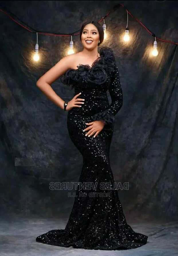 Beautiful Gorgeous Classic Dinner Gowns in Lekki - Clothing, Dales ...