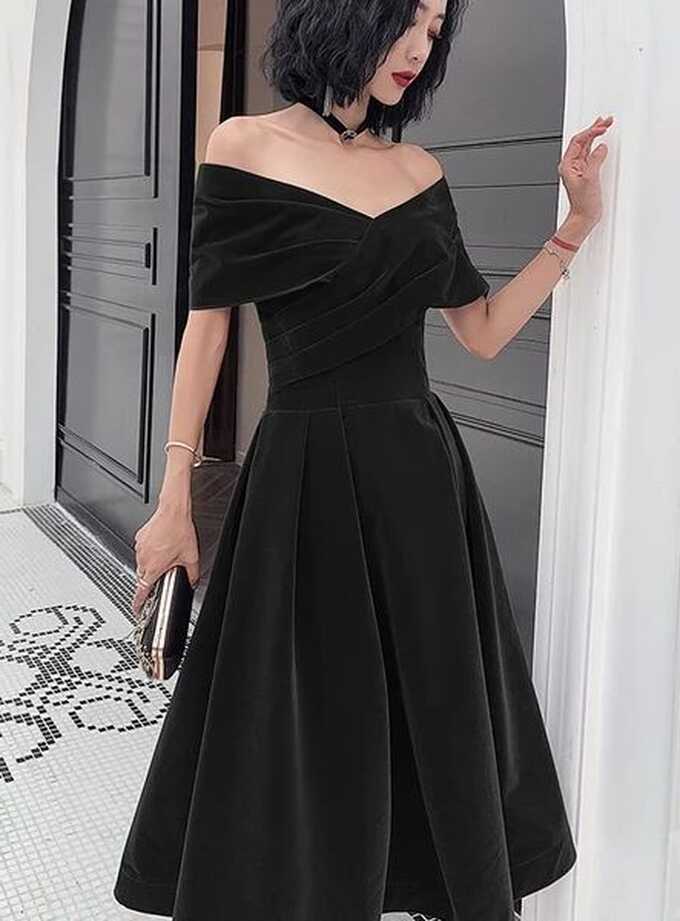 Beautiful Velvet Off Shoulder Black Tea Length Evening Dresses ...