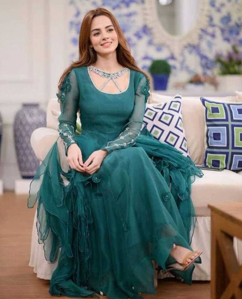 Beautiful latest party wear dresses ideas