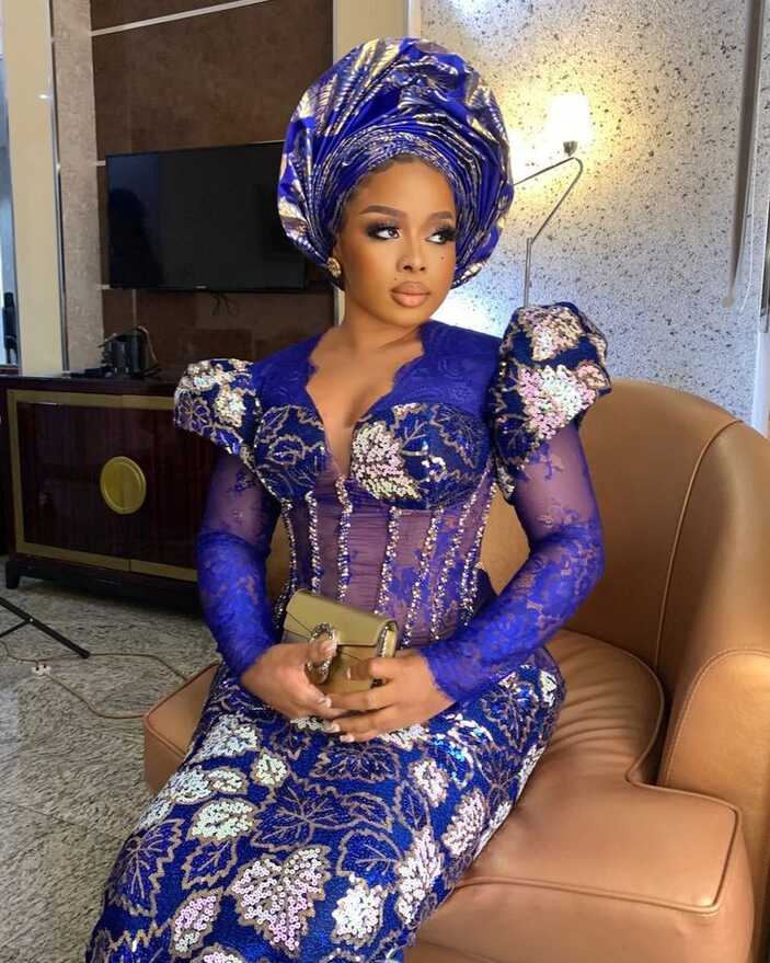 Best Asoebi Styles &amp; African Lace Styles For Owanbe Wedding Guests