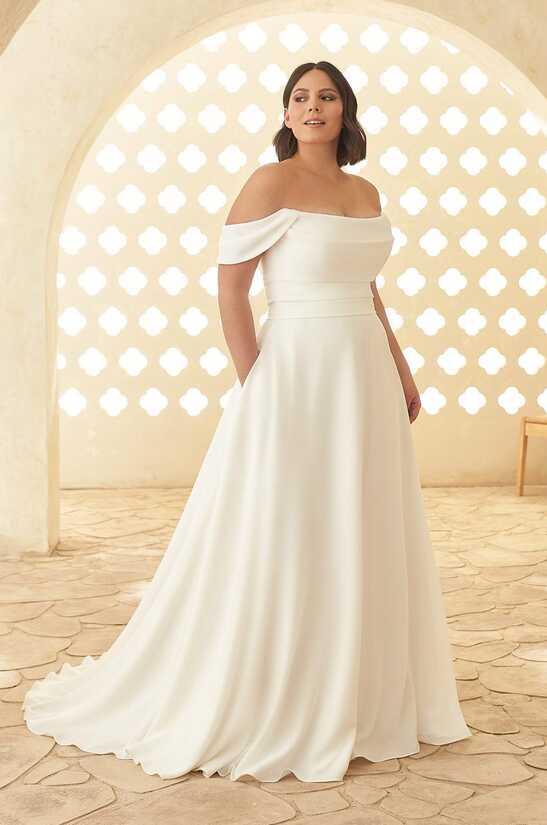 Best Plus Size Wedding Dresses - Brit + Co