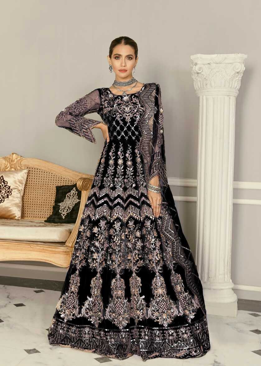 Black Bridal Maxi Dress With Hand Embroidery, Pakistani Designer ...