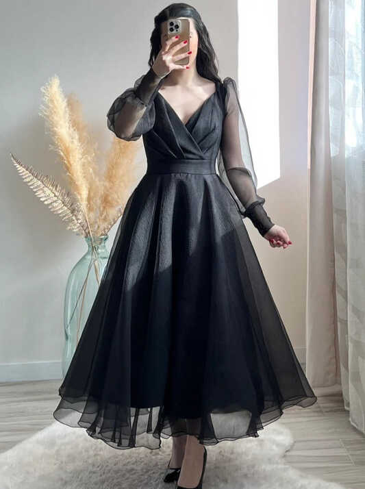 Black Prom Dresses V-Neck Puffy Sleeves A-Line Evening Gown