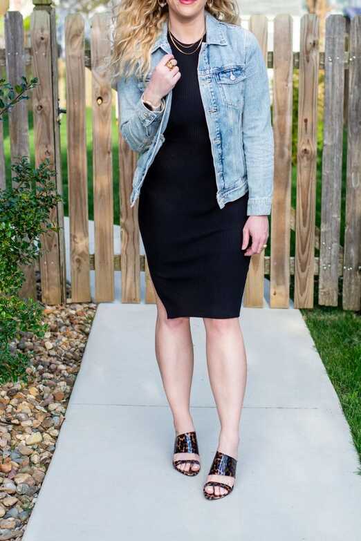 Black Ribbed Dress + Denim Jacket. | Le Stylo Rouge