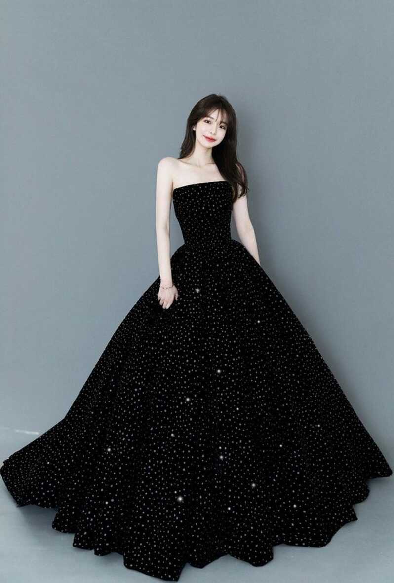 Black fairy sleeveless gown