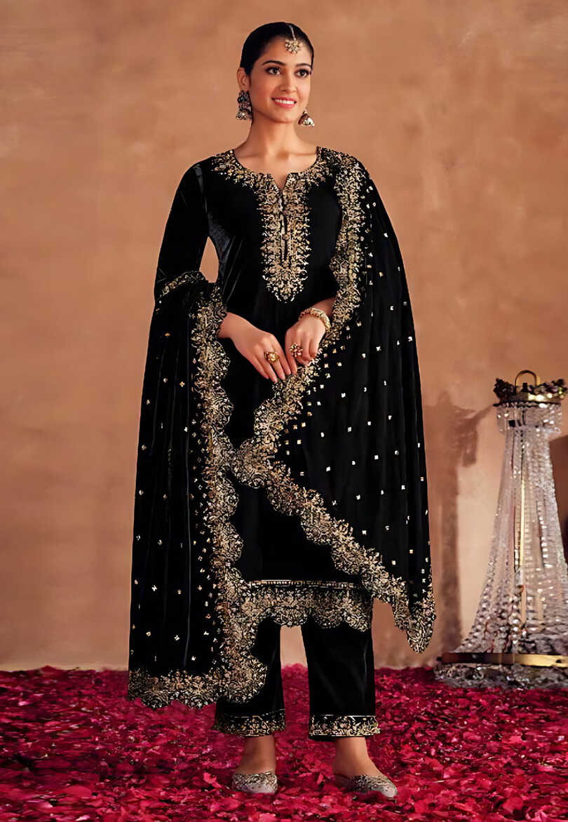 Black velvet pakistani suit 4100B