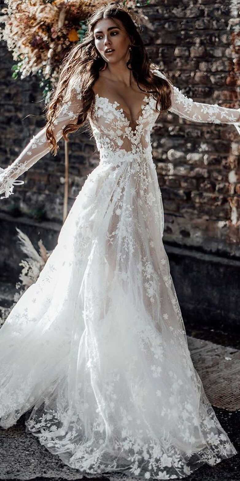 Boho wedding dresses with sleeves are so inspiring and absolutely ...