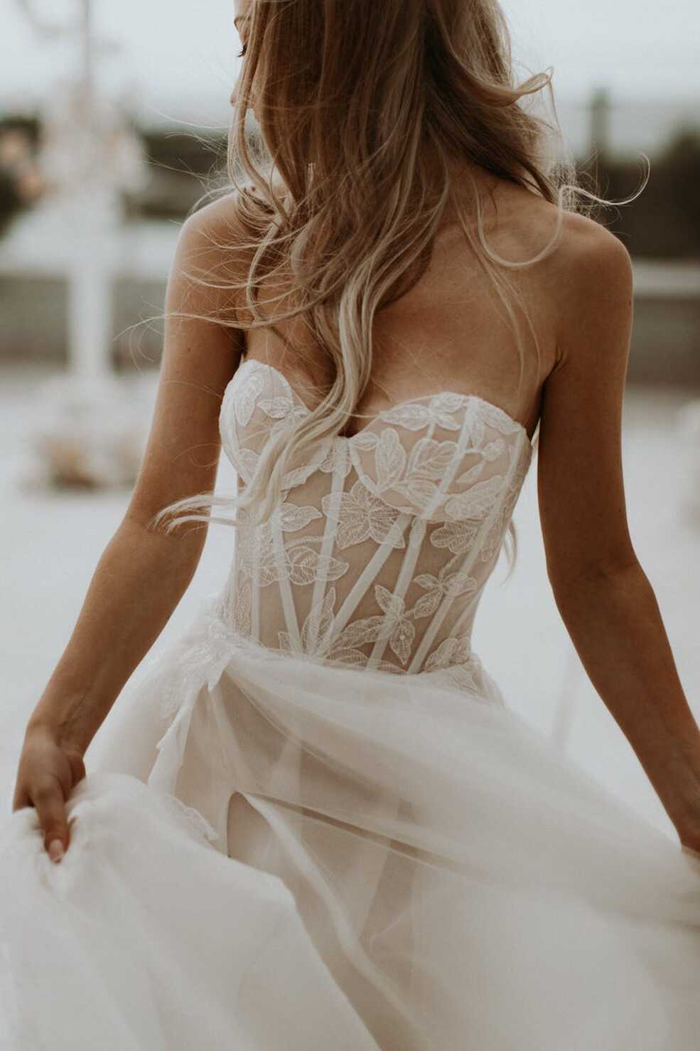 Bride Wore Sheer Corset Wedding Dress With Thigh-High Slit ...