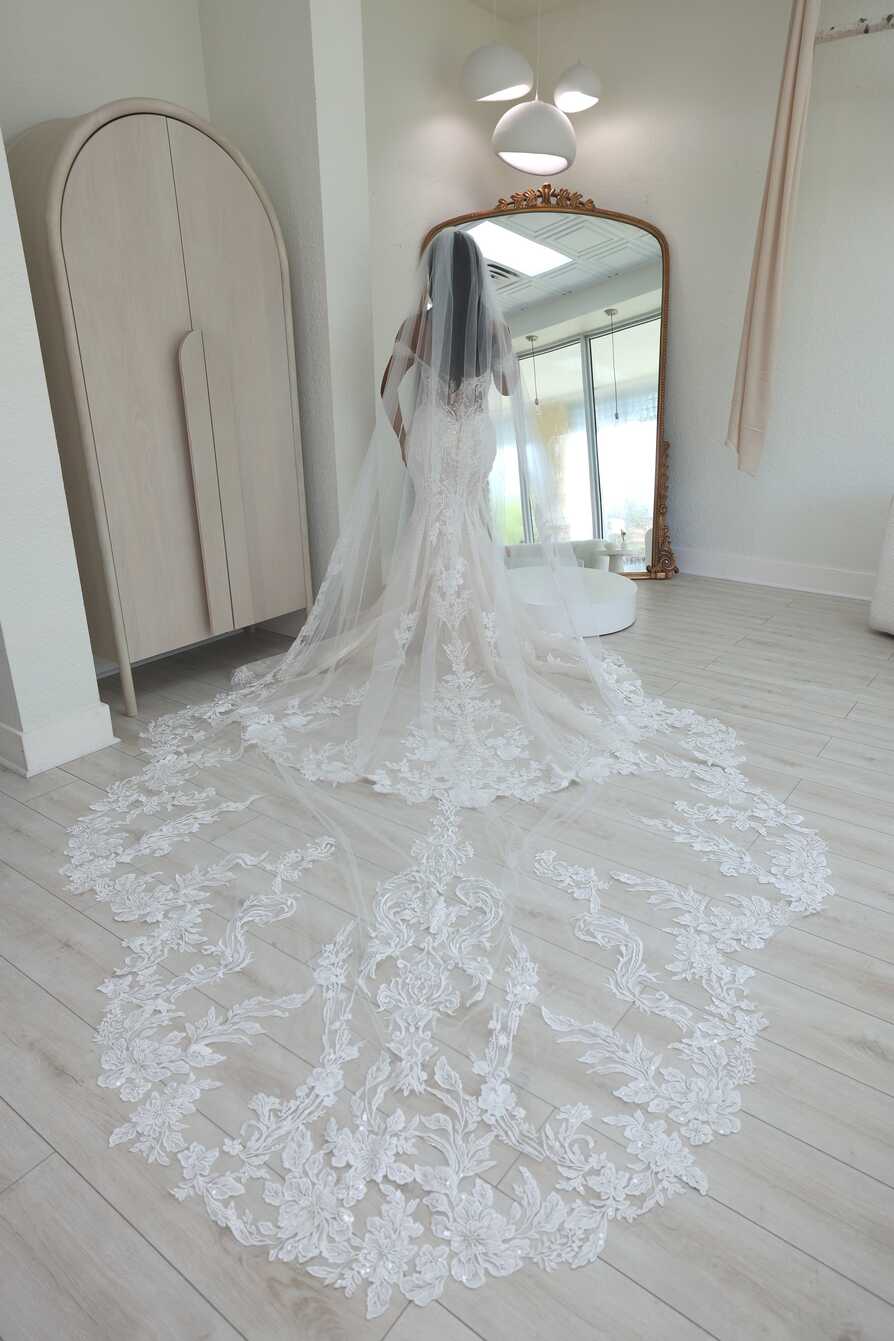 Brides of Florida wedding dresses in Miami Florida