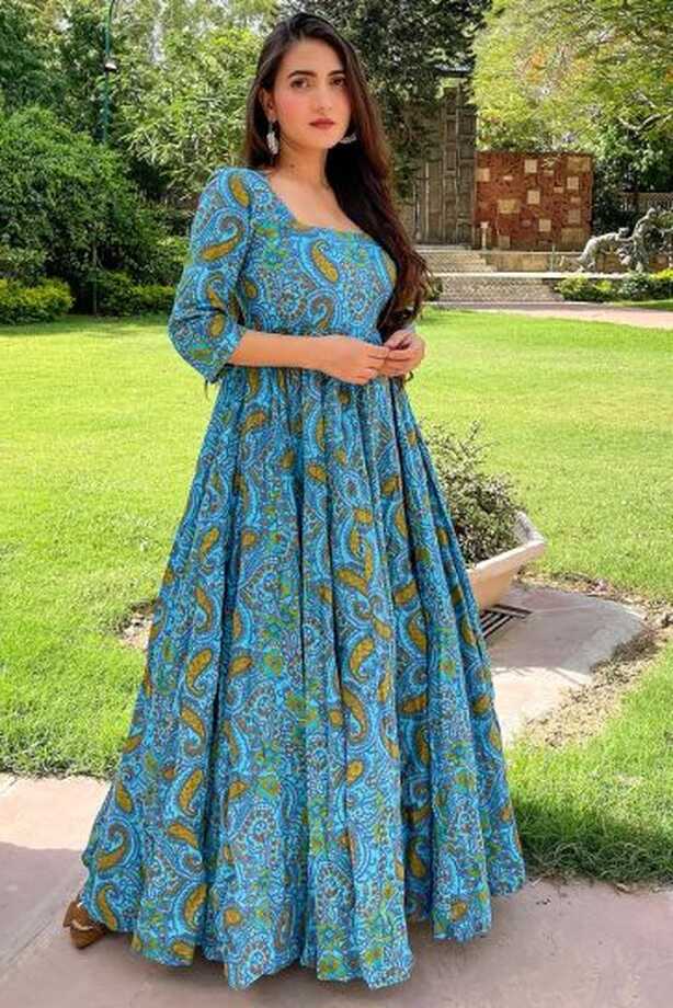 Buy Indian Gowns Online | Shop Indowestern Readymade Dresses UK ...