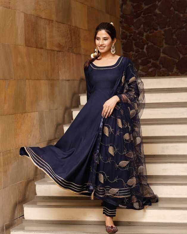 Buy Plus Size Navy Solid Flared Anarkali Readymade Salwar for ...