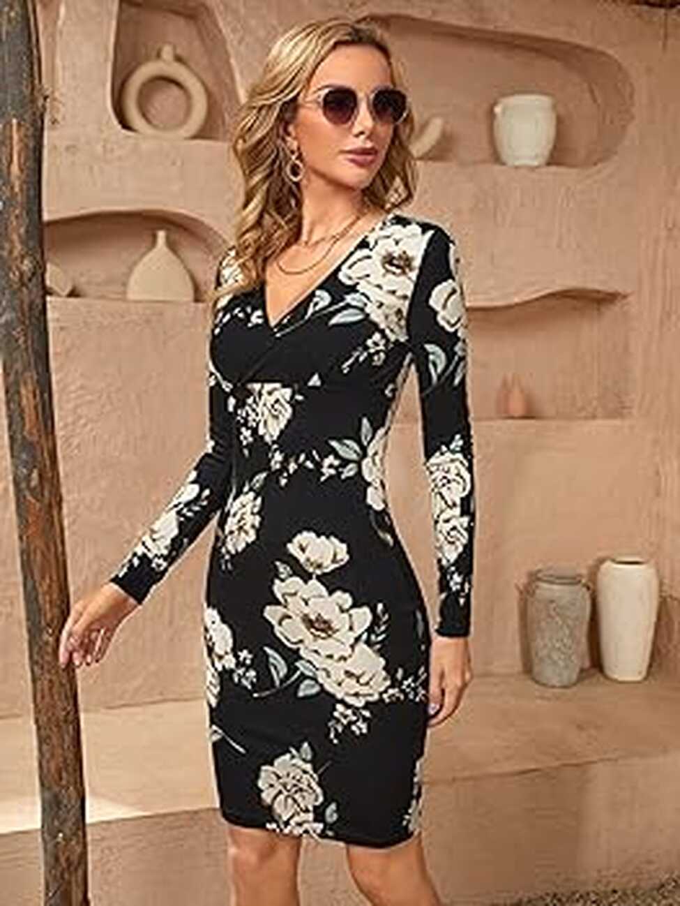 Buy WDIRARA Women&#39;s Floral Print Wrap V Neck Long Sleeve Dress ...