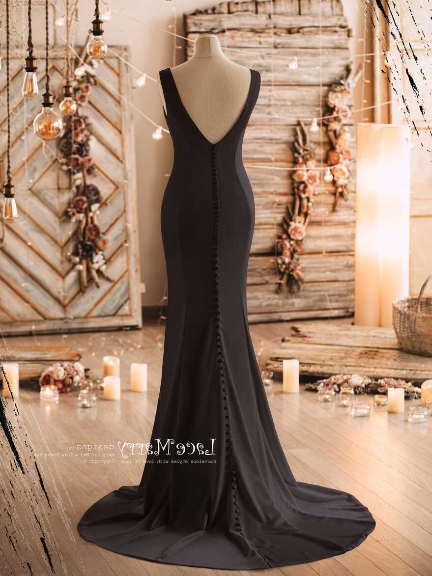 CLEMENTINE / Black Wedding Dress in Simple and Elegant Design ...