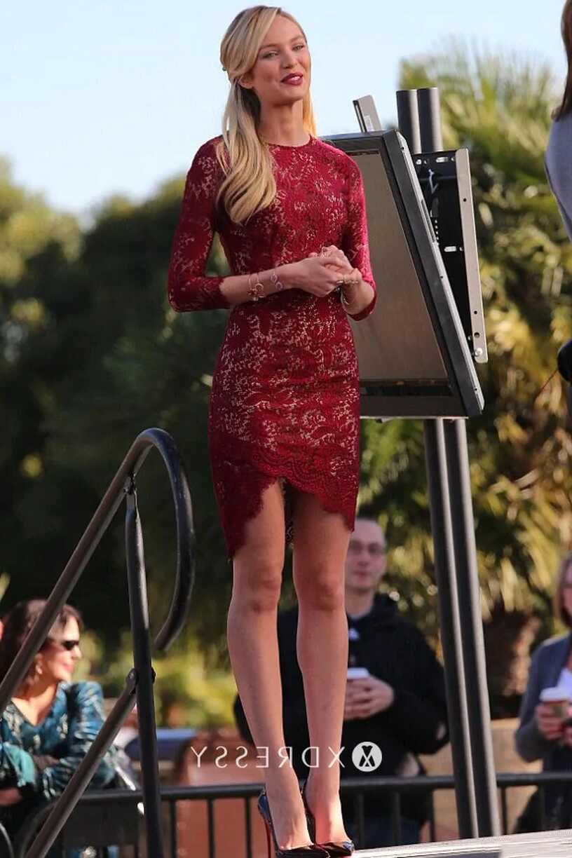 Candice Swanepoel Burgundy Lace Short Sheath Dress - Xdressy