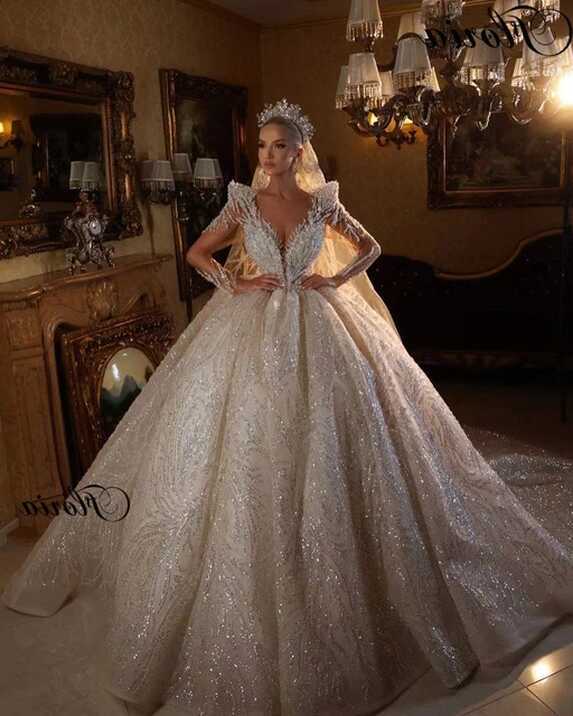 Chapel Vintage Wedding Dresses Luxury Bling Bling Princess ...