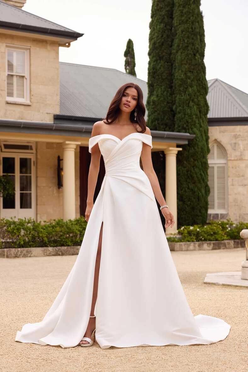 Classic Wedding Dresses | Sophia Tolli