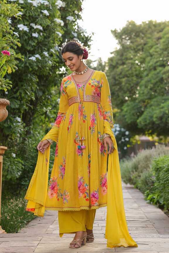 Crepe Printed Alia Cut Suit, Stitched, Mustard &amp; Cream at Rs 2650 ...