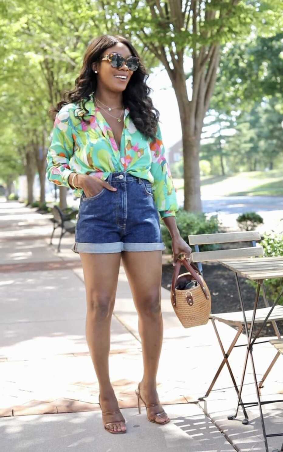 Cute and Classy Summer Shorts Outfits - Emmalyn Love