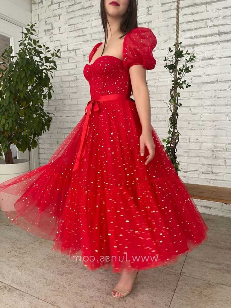 Dazzling Sequinned Red Tulle Party Gown