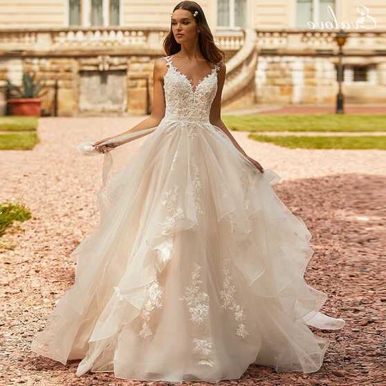 EVALOVE Romantic Sweetheart Neck Backless Bride A-Line Wedding ...