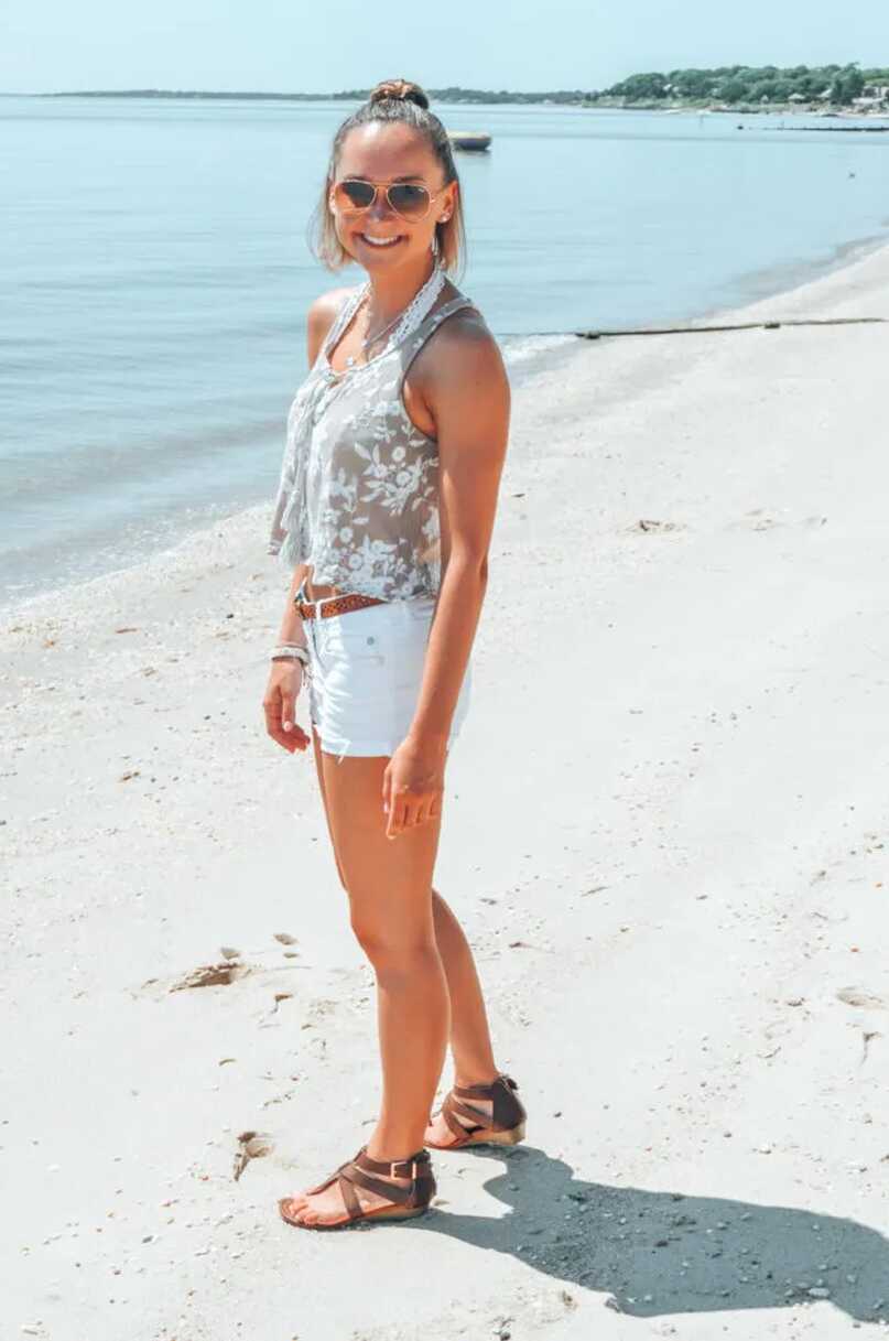 Easy Breezy Beach Outfit