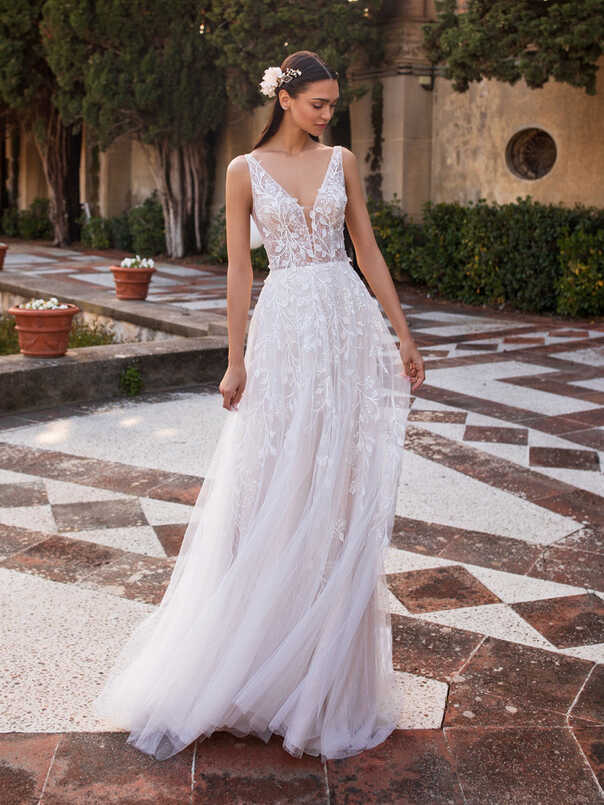 Elara Gown by Pronovias sale | Buy Online A-Line Tulle Gown ...