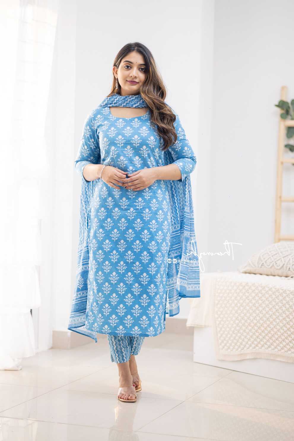 Elegant Cotton Salwar Kameez Suit For Office Wear